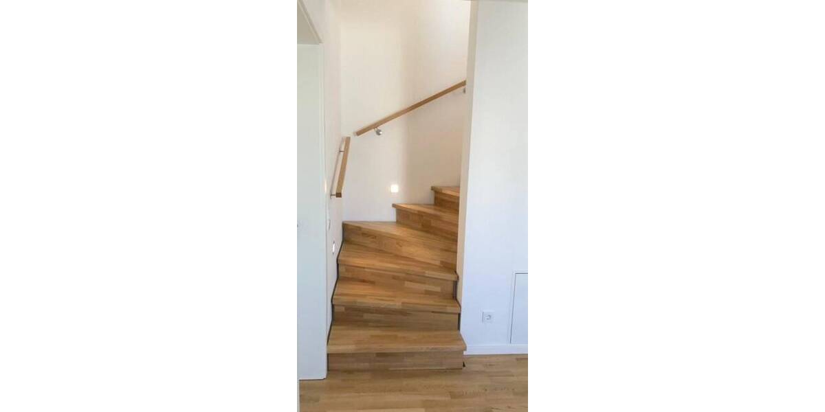 Reihenendhaus Regensburg Konradsiedlung-Wutzlhofen - 5 Zimmer, 119 m&sup2;, 1.800&euro; | Angebot:26028532