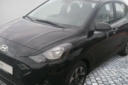 Hyundai i10 4.290 km 15.429 &euro; Bamberg 96052