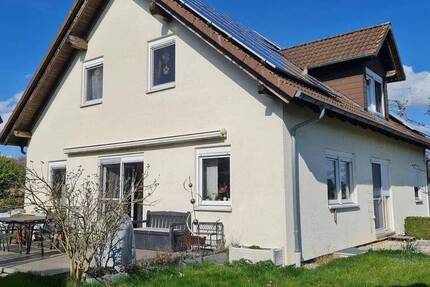 Wohlfühlanwesen mit ELW für die ganze Familie - in traumhafter, naturnaher Lage 7 zimmer