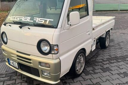 Suzuki Carry 102.000 km 6.800 &euro; Lodz 