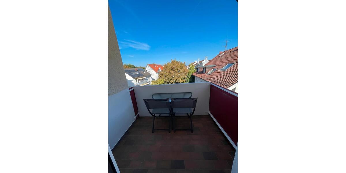 Dachgeschoßwohnung Stuttgart Sillenbuch - 3 Zimmer, 71 m&sup2;, 299.000&euro; | Angebot:25087878