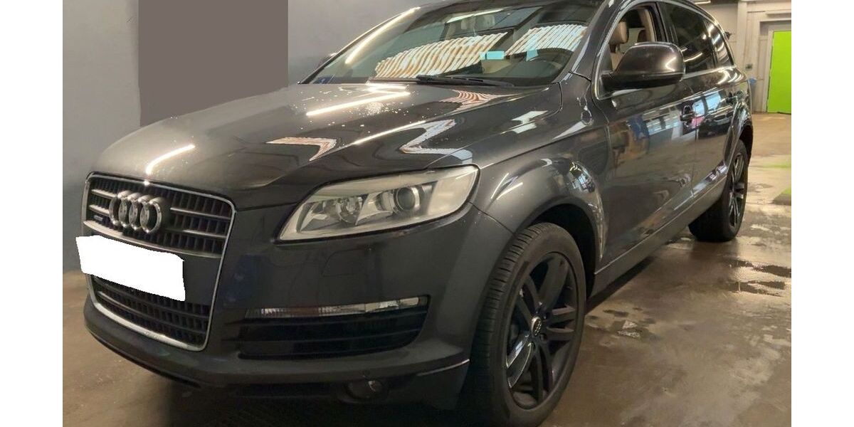 Audi Q7 200.000 km 8.499 &euro; Berlin 13405