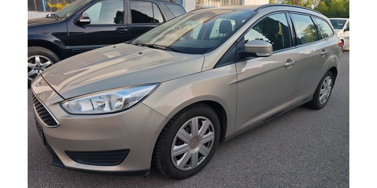 Ford Focus 203.000 km 2.299 &euro; Waldkraiburg 84478