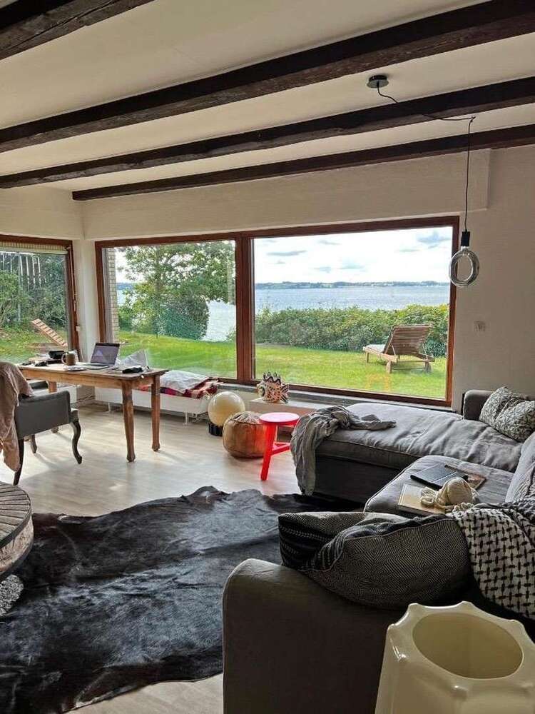 Haus zum Mieten in Brodersby 1.800 € 85 m²