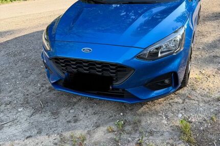 Ford Focus 76.600 km 20.000 &euro; Frauenneuharting 83553