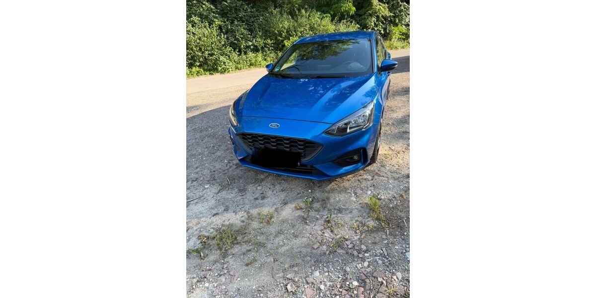 Ford Focus 76.600 km 20.000 &euro; Frauenneuharting 83553