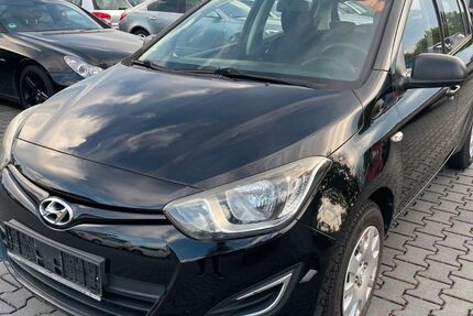 Hyundai i20 80.000 km 4.999 € Stockstadt a.M. 63811