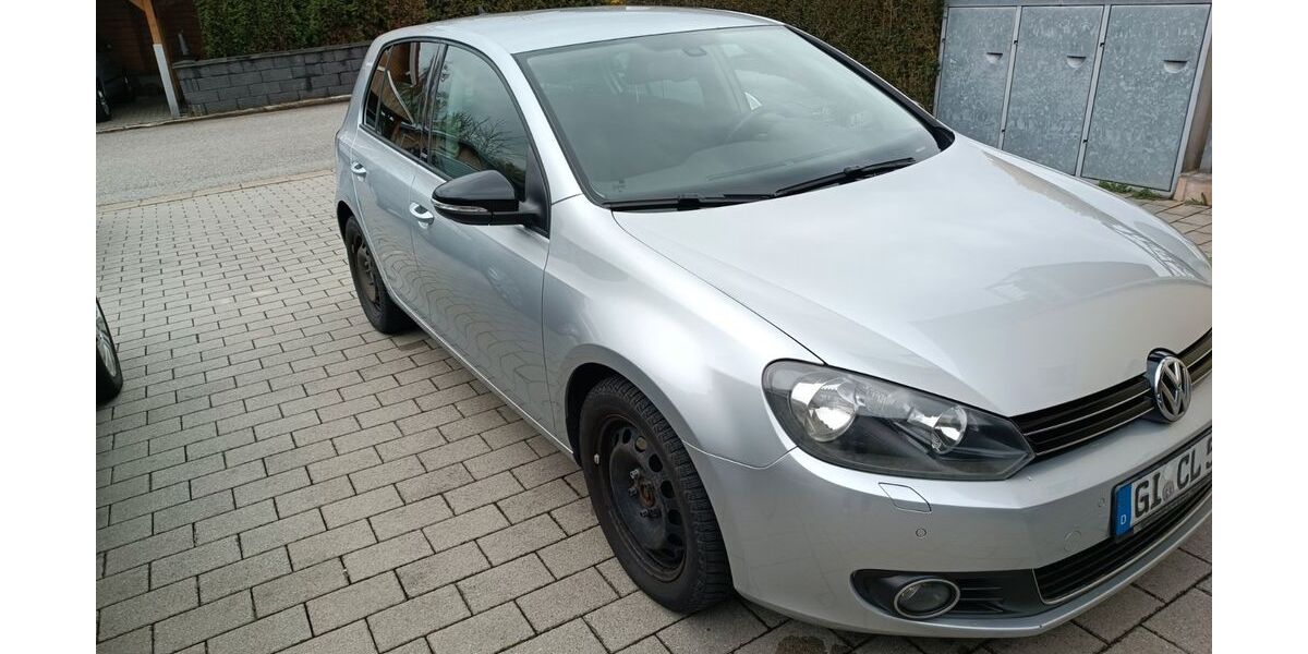 VW Golf 222.000 km 5.849 &euro; Neufahrn i.NB 84088