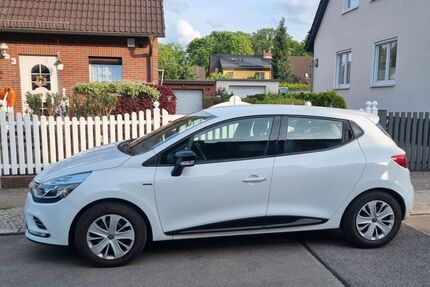 Renault Clio 104.352 km 6.800 &euro; Berlin 12103