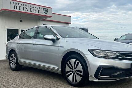 VW Passat 76.076 km 19.490 &euro; Groß Laasch 19288