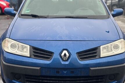 Renault Megane 72.618 km 2.490 &euro; Wildau 15745