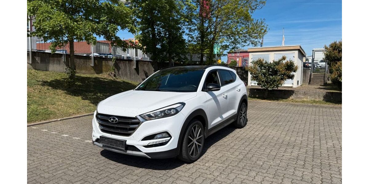 Hyundai TUCSON 94.990 km 17.900 &euro; Worms 67547