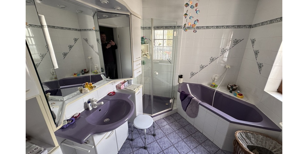 Gepflegtes großes EFH mit Ausbaupotential in Stadtrandlage von Gera - Einfamilienhaus Gera Alt-Taubenpreskeln | Angebot:27083127