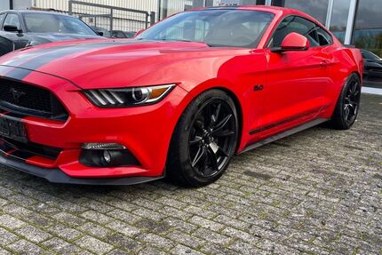 Ford Mustang 23.812 km 39.890 € Bergheim 50129