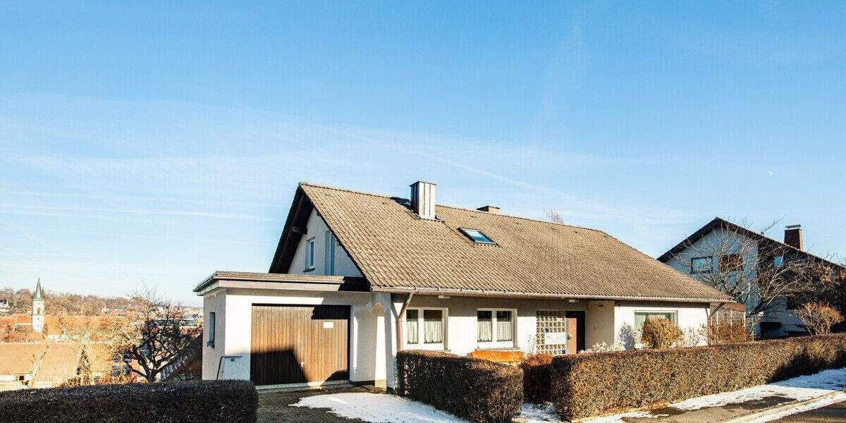 Ein Haus, viele Möglichkeiten: Wohnen, teilen, ausbauen - in Löffingen zu verkaufen 1 zimmer
