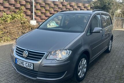 VW Touran 219.000 km 6.990 &euro; Viersen 41749