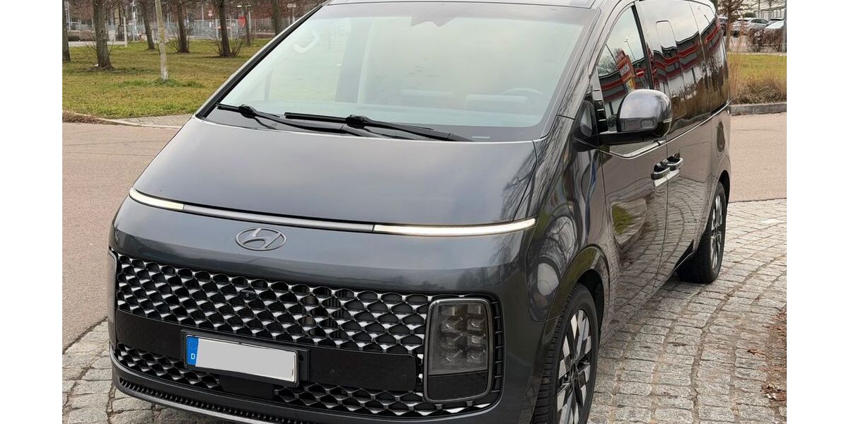 Hyundai STARIA 330.000 km 20.800 &euro; Nürnberg 90455