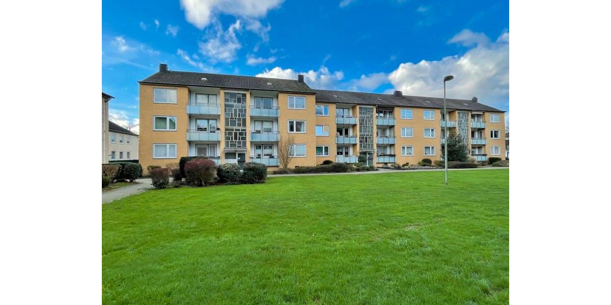 Familienfreundliche 3,5-Zi.-Wohnung mit zwei Balkone! 3 zimmer