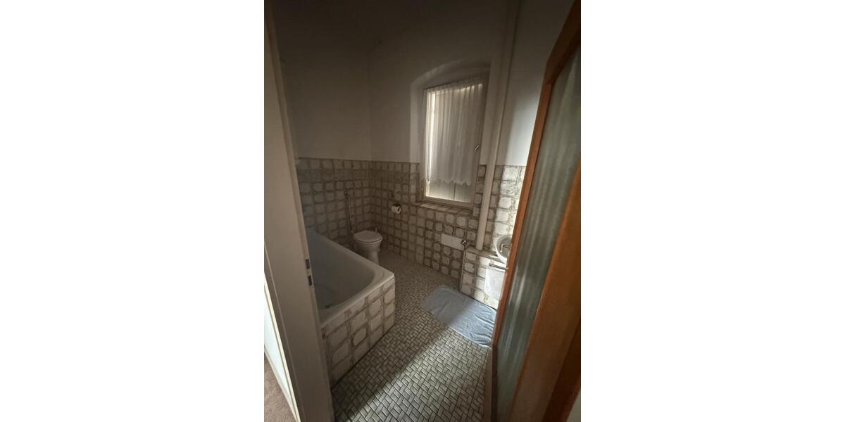 Erdgeschoßwohnung Ludwigshafen am Rhein - 2 Zimmer, 50 m&sup2;, 850&euro; | Angebot:26398560