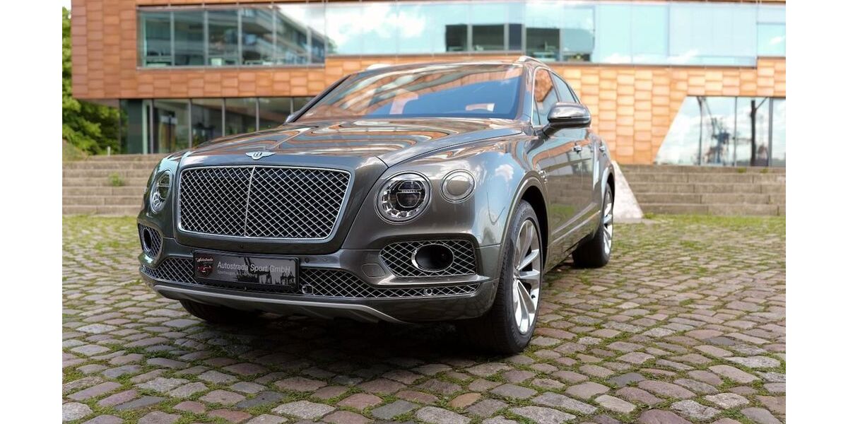 Bentley Bentayga 34.822 km 119.900 &euro; Hamburg 22763