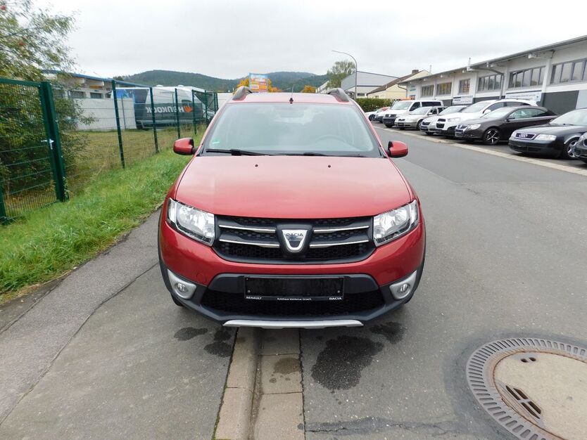 Dacia Sandero 104.754 km 4.350 € Lichtenfels 96215