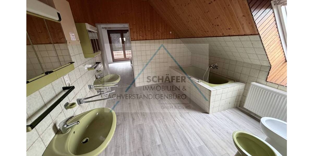 Einfamilienhaus Schwaförden - 7 Zimmer, 151 m&sup2;, 249.000&euro; | Angebot:25929086