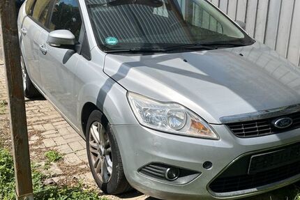 Ford Focus 237.394 km 1.199 &euro; Riegel 79359