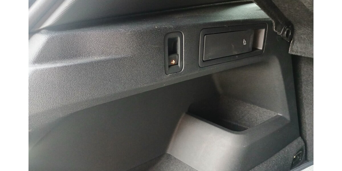 VW Tiguan 22.500 km 32.500 &euro; uplengen 26670