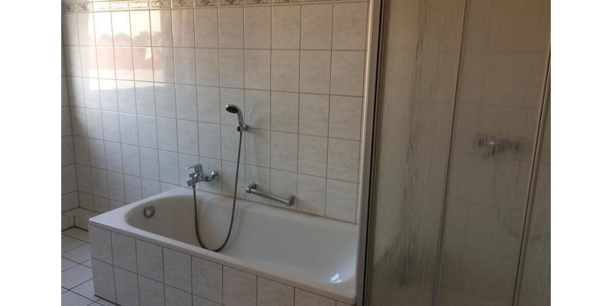 Dachgeschoßwohnung Seligenstadt - 2.5 Zimmer, 74 m&sup2;, 950&euro; | Angebot:24835527