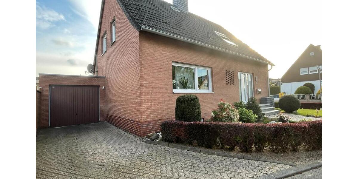 Einfamilienhaus Elsdorf - 4 Zimmer, 128 m&sup2;, 490.000&euro; | Angebot:26339816