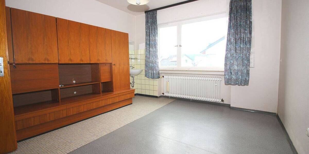 Einfamilienhaus Gaggenau Michelbach - 8 Zimmer, 170 m&sup2;, 310.000&euro; | Angebot:26908916