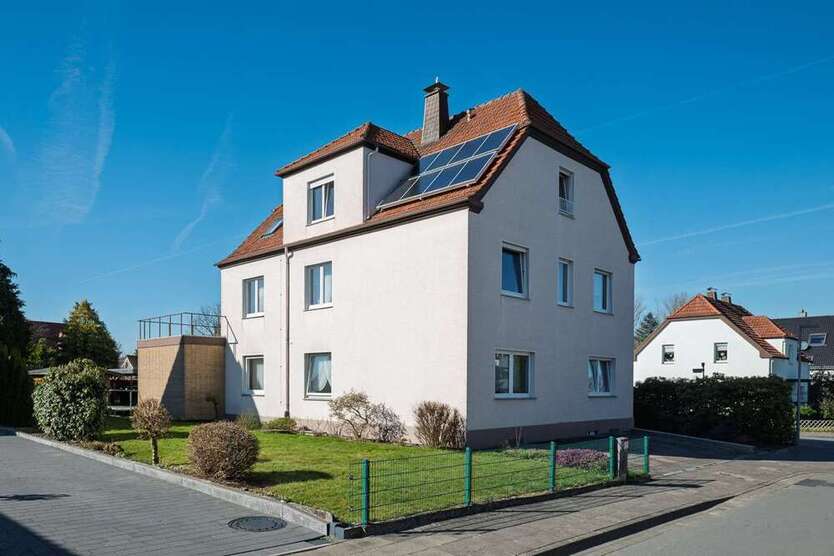 Haus zum Kaufen in Bielefeld 470.000 € 304 m²