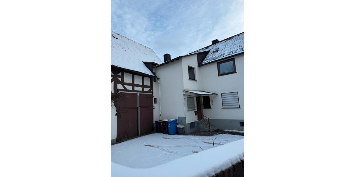 Geräumiges 7-Zimmer-Einfamilienhaus in ruhiger Lage von Aßlar 7 zimmer