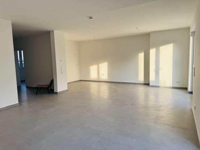 Reihenhaus Nienburg (Weser) - 5 Zimmer, 120 m&sup2;, 1.200&euro; | Angebot:26420120