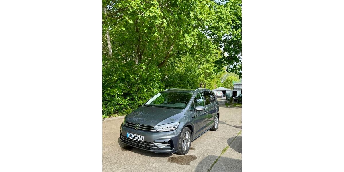 VW Touran 68.000 km 24.980 &euro; Lichtenberg 01896