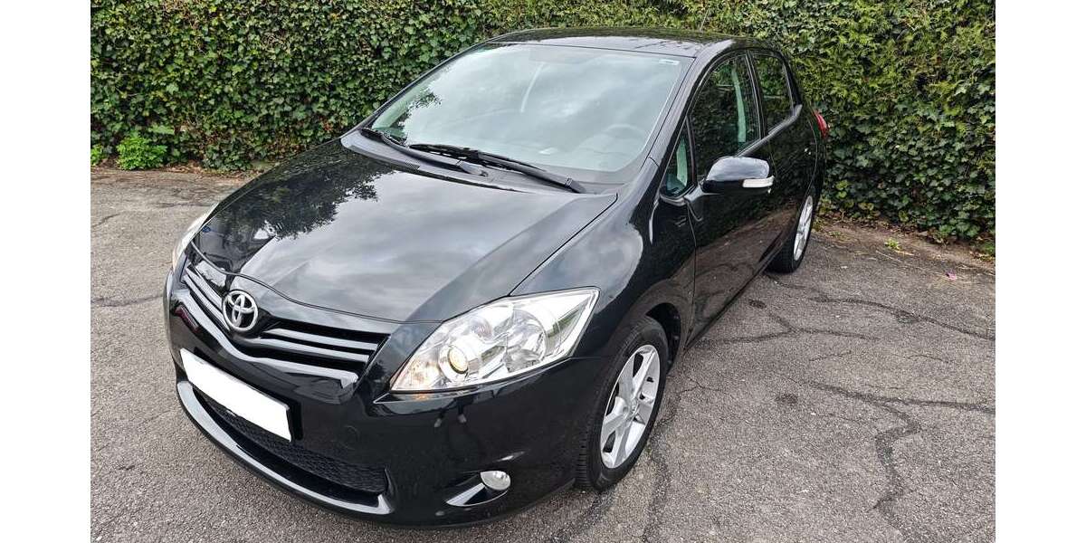 Toyota Auris 133.550 km 6.400 &euro; Walldorf 69190