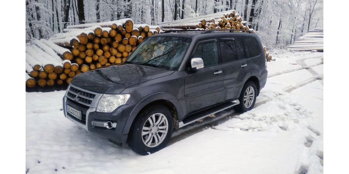 Mitsubishi Pajero 186.000 km 22.990 &euro; Schwalmtal Storndorf 36318