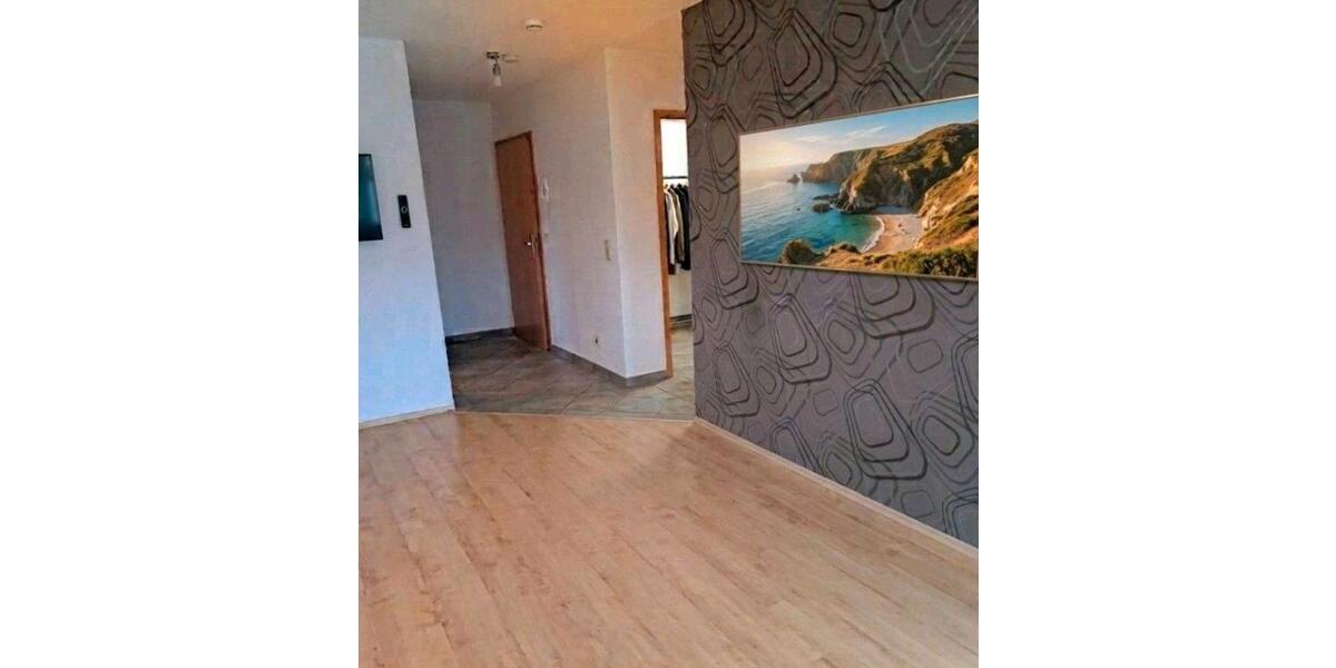 Dachgeschoßwohnung Bad Neustadt an der Saale - 2 Zimmer, 52 m&sup2;, 180.000&euro; | Angebot:26964299