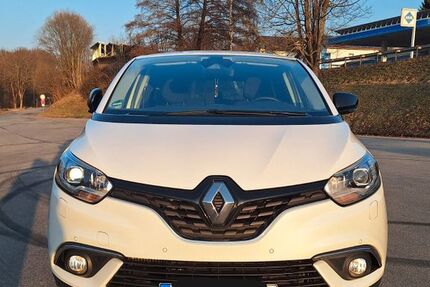 Renault Scenic 71.000 km 13.700 &euro; Regen 94209