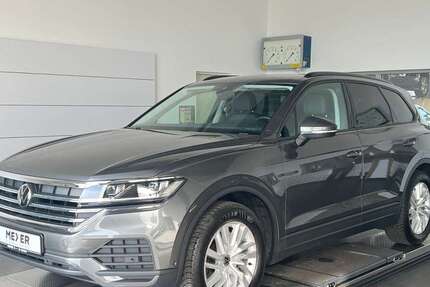 VW Touareg 15.900 km 48.889 &euro; Tostedt 21255