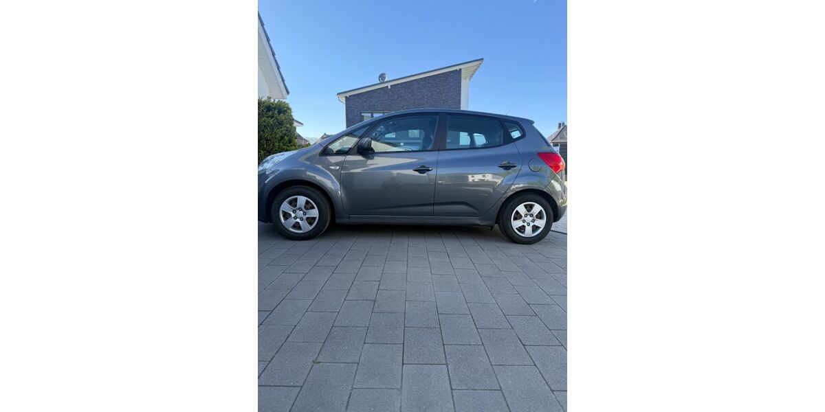 Kia Venga 168.000 km 3.250 &euro; Werne 59368