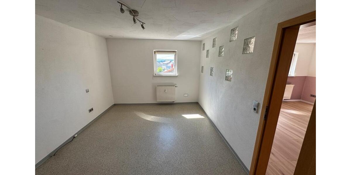 Etagenwohnung Saarbrücken Ensheim - 2 Zimmer, 56 m&sup2;, 600&euro; | Angebot:26420503
