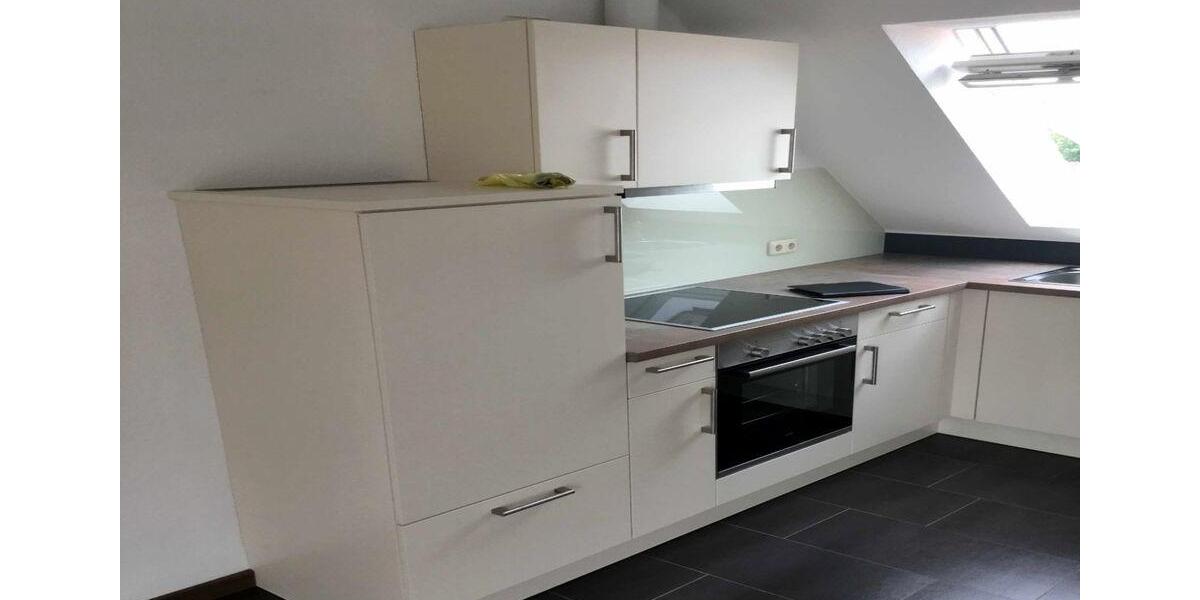 Dachgeschoßwohnung Zeven - 2 Zimmer, 40 m&sup2;, 410&euro; | Angebot:26252470