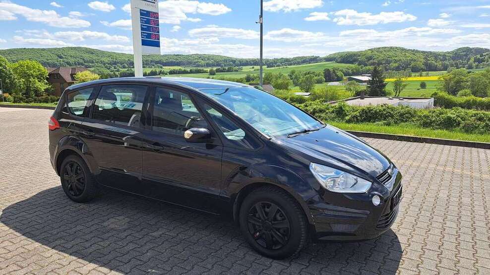 S-Max