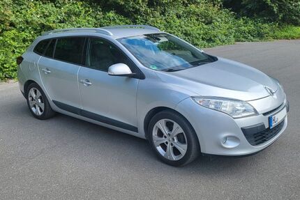 Renault Megane 204.000 km 2.800 &euro; Lübeck 23569