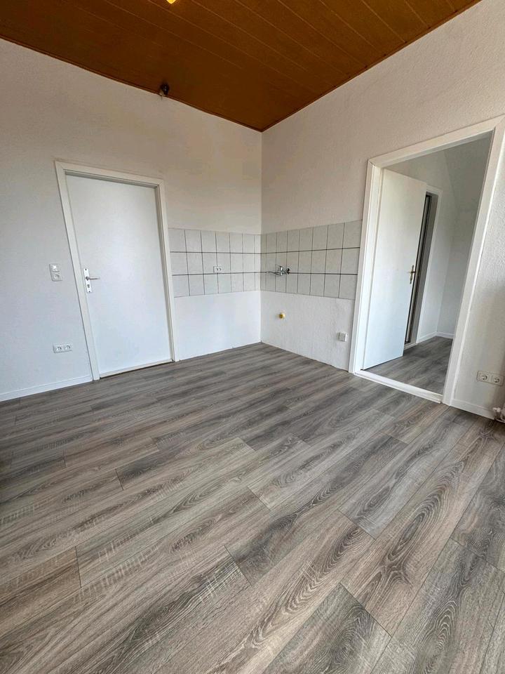 Bezahlbare 2-Zimmer Wohnung in ElsflethBrake