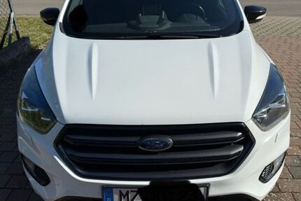 Ford Kuga 125.200 km 16.900 € Münster-Sarmsheim 55424