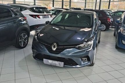 Renault Clio 30.000 km 12.990 &euro; Hamburg 22525