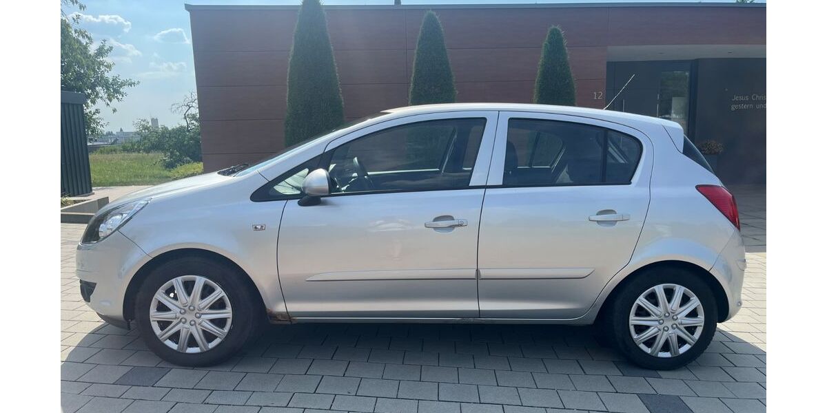 Opel Corsa 81.900 km 1.990 &euro; Neuenstein 74632