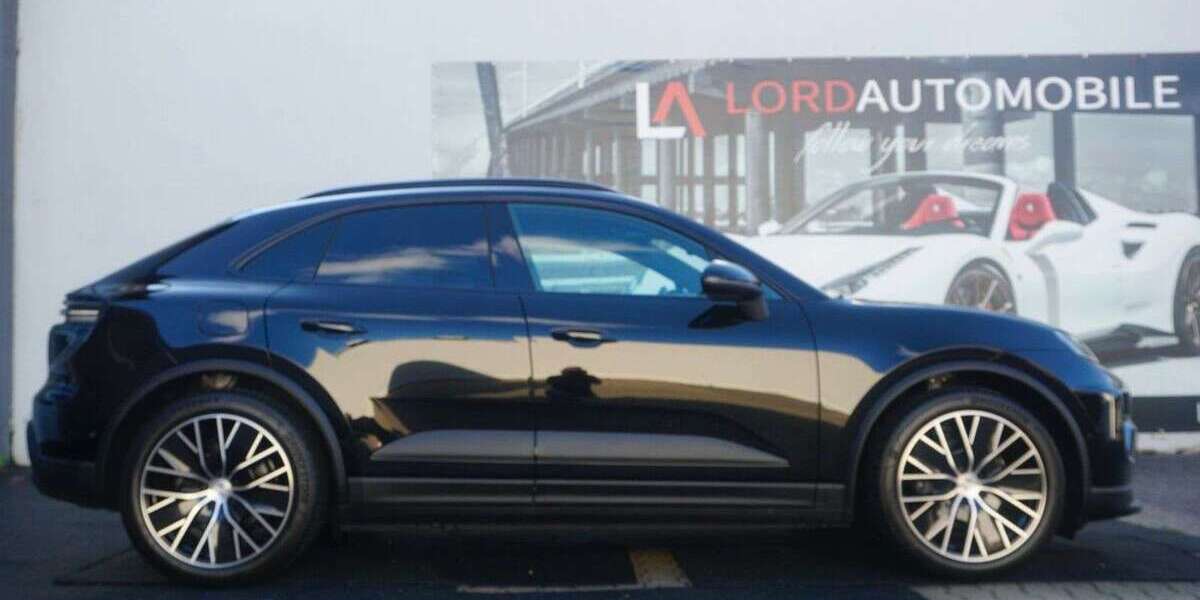 Porsche Macan 7.880 km 79.990 &euro; Stuttgart 70499